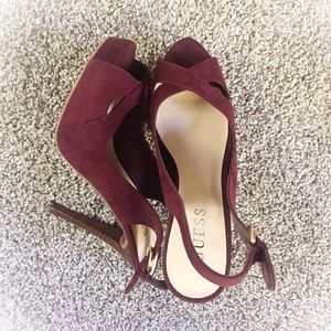 Guess Platform stilettos 👠